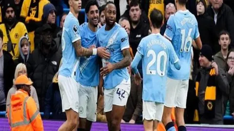 马卡报道：佩雷斯因惧怕飞行，自驾车行1700公里抵达埃因霍温